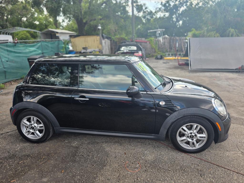 2013 MINI Cooper Base