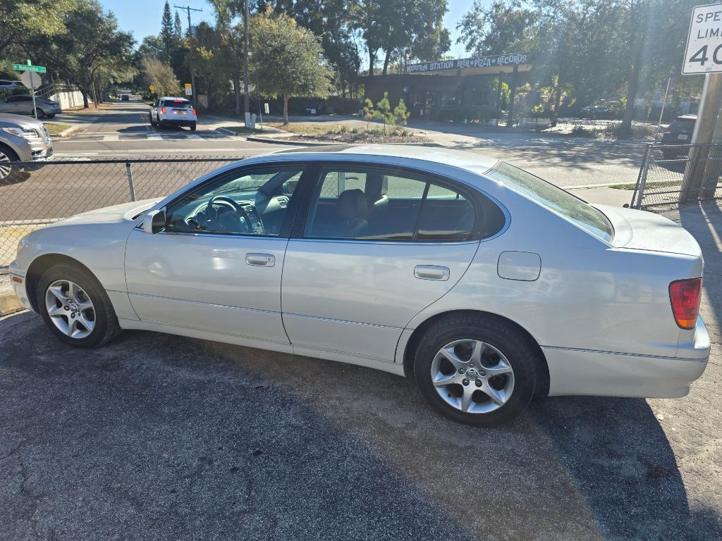 2004 Lexus GS 300's photo